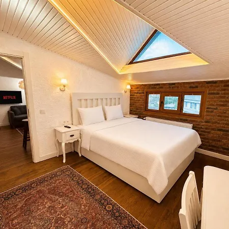 Apartment Nu 8 Private Terrace, Designer Suite, View